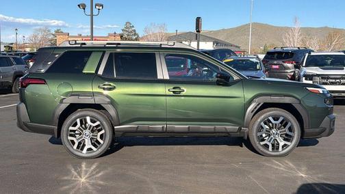 Deep Emerald Green Pearl 2026 Subaru Outback Touring XT