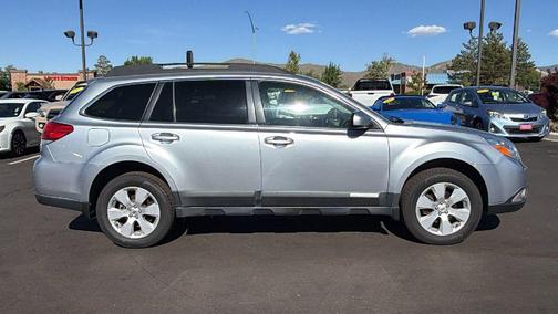 Ice Silver Metallic 2012 Subaru Outback 2.5i Limited