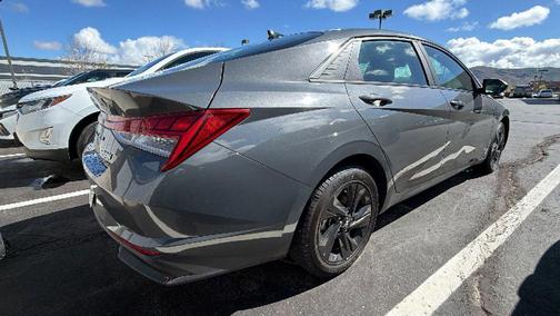 2023 Hyundai ELANTRA HEV Blue