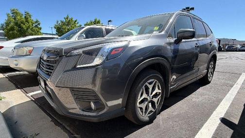 Magnetite Gray Metallic 2023 Subaru Forester Premium