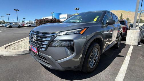 Gun Metallic 2024 Nissan Rogue S