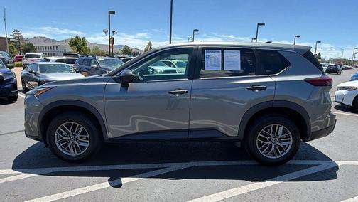Gun Metallic 2024 Nissan Rogue S