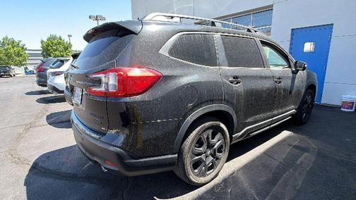 Crystal Black Silica 2023 Subaru Ascent Onyx Edition Limited 7-Passenger