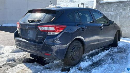 2019 Subaru Impreza 2.0i