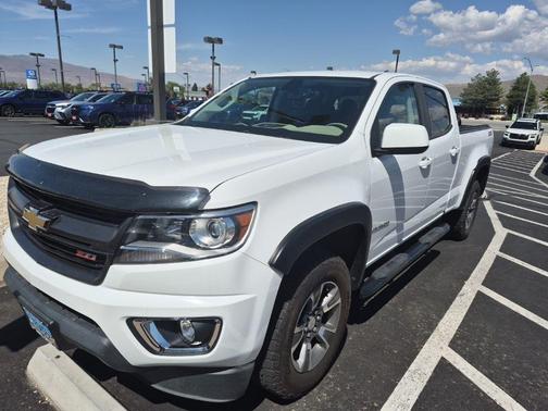 Summit White 2015 Chevrolet Colorado Z71