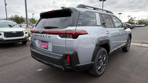 Ice Silver Metallic 2026 Subaru Outback Premium