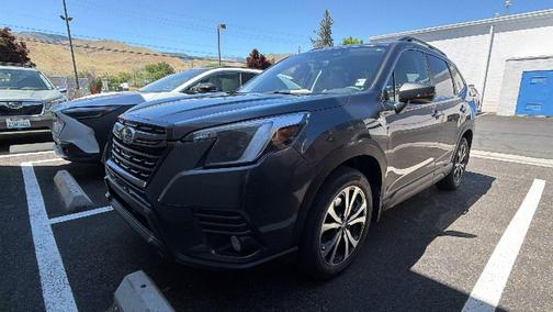 Gray Metallic 2022 Subaru Forester Limited