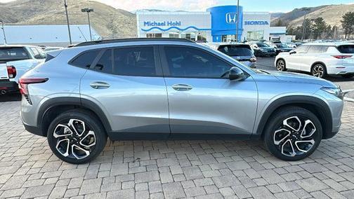 2025 Chevrolet Trax FWD 2RS