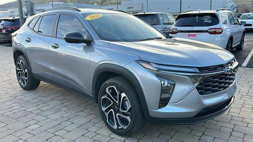 2025 Chevrolet Trax FWD 2RS