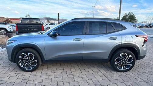 2025 Chevrolet Trax FWD 2RS