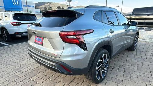 2025 Chevrolet Trax FWD 2RS