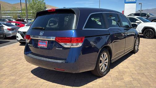 Obsidian Blue Pearl 2016 Honda Odyssey SE