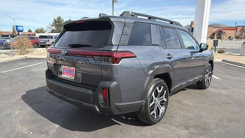 Magnetite Gray Metallic 2026 Subaru Outback Touring XT