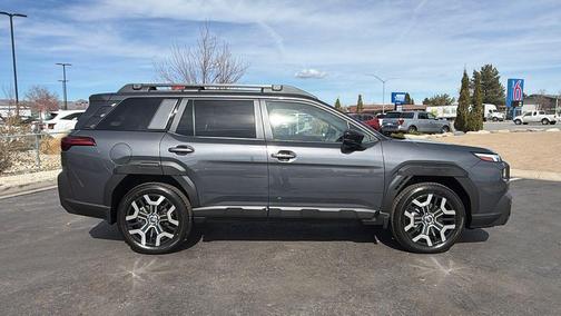Magnetite Gray Metallic 2026 Subaru Outback Touring XT