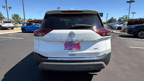 Pearl White Tricoat 2023 Nissan Rogue SV