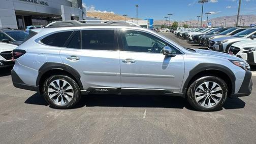 2025 Subaru Outback Touring