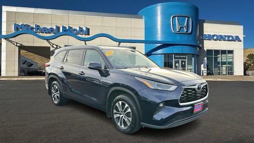 2023 Toyota Highlander XLE