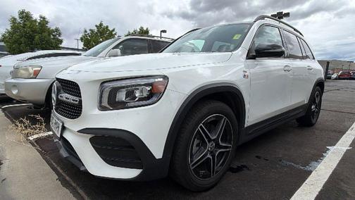 White 2023 Mercedes-Benz GLB 250 4MATIC