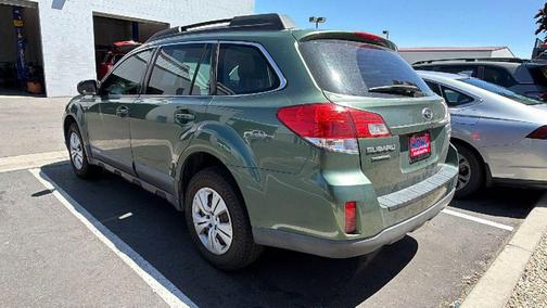 Cypress Green Pearl 2010 Subaru Outback 2.5 i