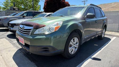 Cypress Green Pearl 2010 Subaru Outback 2.5 i