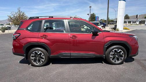 Crimson Red Pearl 2025 Subaru Forester Base