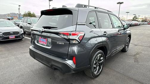 2025 Subaru Forester Hybrid Premium