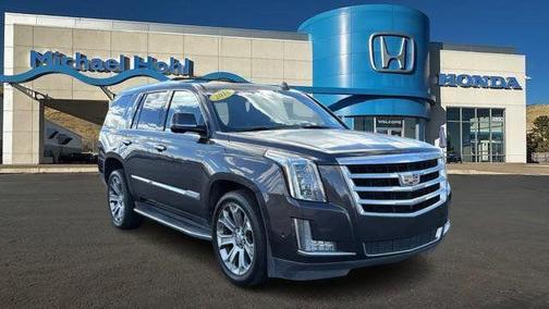 2018 Cadillac Escalade Luxury