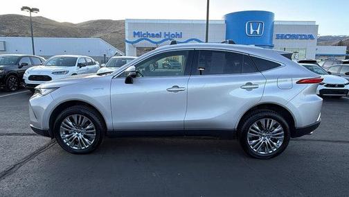 2021 Toyota Venza XLE