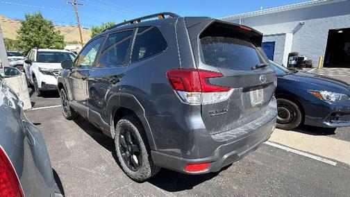 Magnetite Gray Metallic 2022 Subaru Forester Wilderness