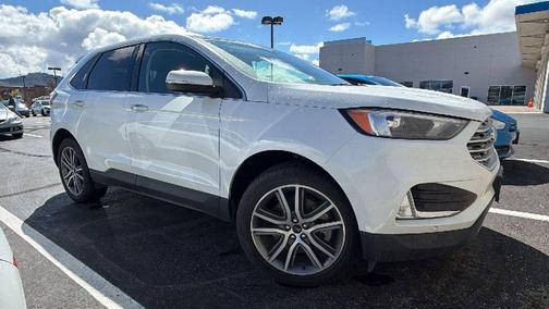 2023 Ford Edge Titanium