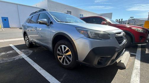 Ice Silver Metallic 2022 Subaru Outback Premium