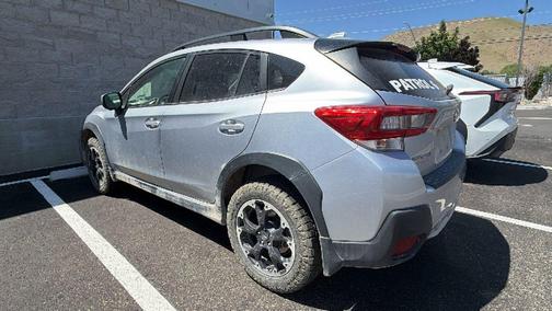 Ice Silver Metallic 2022 Subaru Crosstrek Premium