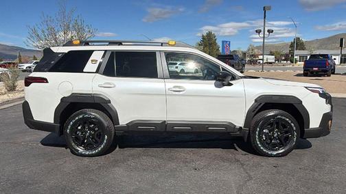 Crystal White Pearl 2026 Subaru Outback Wilderness