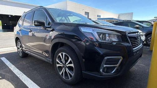 Crystal Black Silica 2020 Subaru Forester Limited