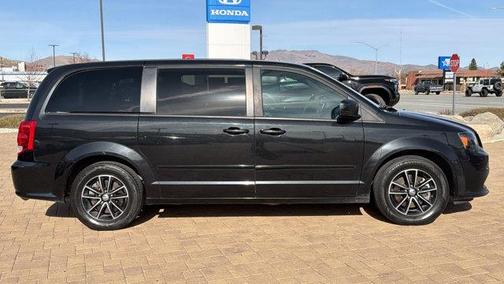 2015 Dodge Grand Caravan AVP/SE