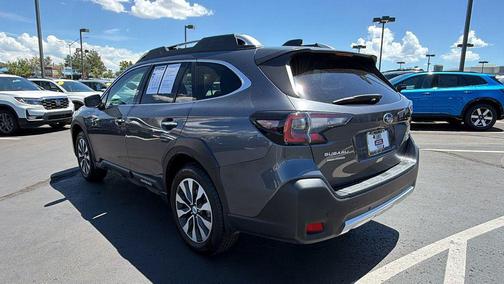 Magnetite Gray Metallic 2025 Subaru Outback Touring