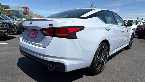 Gray Sky Pearl 2024 Nissan Altima SR FWD