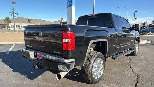 2017 GMC Sierra 2500 Denali