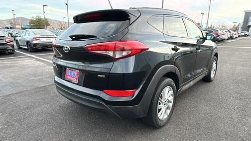 2016 Hyundai TUCSON SE