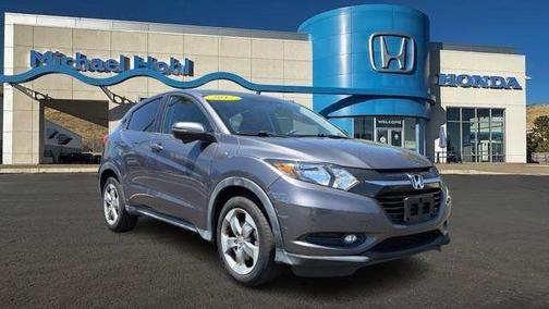 Lunar Silver Metallic 2017 Honda HR-V EX