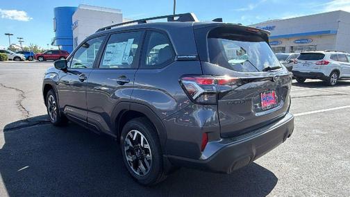 Magnetite Gray Metallic 2026 Subaru Forester Base
