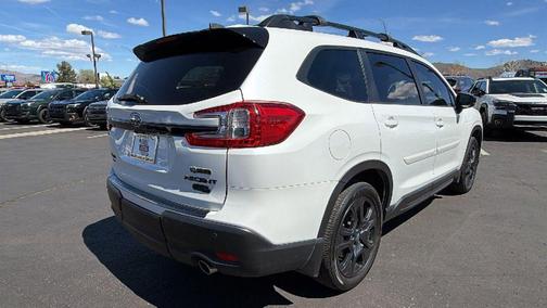 Crystal White Pearl 2024 Subaru Ascent Onyx Edition Limited 7-Passenger