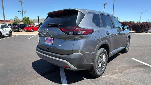 Gun Metallic 2023 Nissan Rogue S