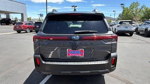Magnetite Gray Metallic 2026 Subaru Outback Premium
