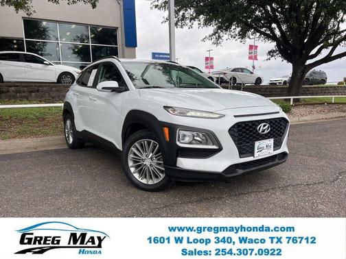 Chalk White 2018 Hyundai KONA SEL
