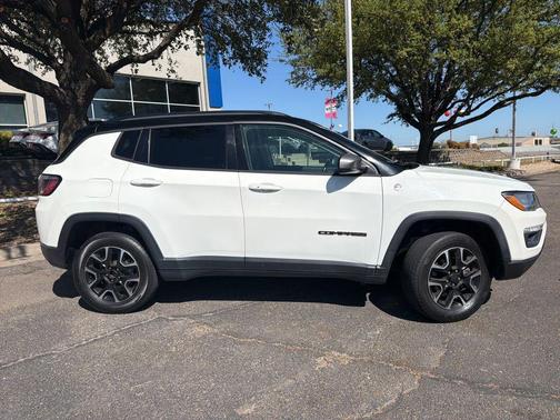 2020 Jeep Compass Trailhawk