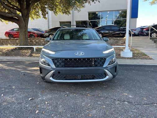 2022 Hyundai KONA Limited