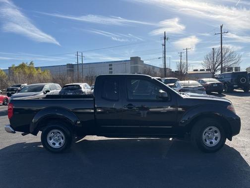 2017 Nissan Frontier S