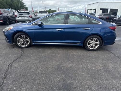 2019 Hyundai SONATA Sport