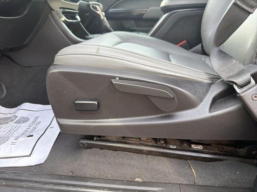 2022 Chevrolet Colorado WT